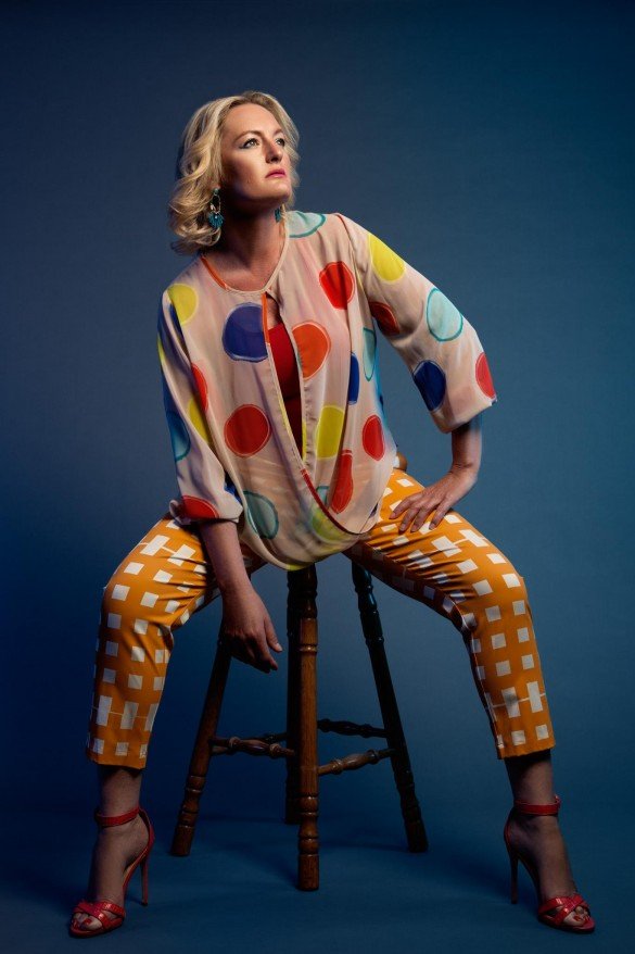 5 MINUTES WITH FASHION STYLIST LIZ GOLDING